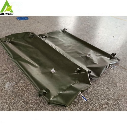 China Factory hot sale Custom-made TPU Collapsible Fuel Bladder On Truck Base